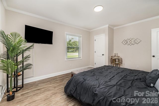 2601 Ashley Road, Charlotte, NC 28208