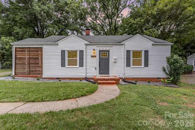 2601 Ashley Road, Charlotte, NC 28208