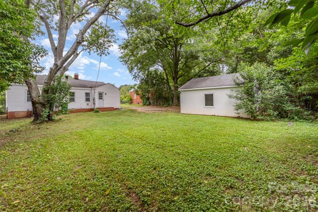 2601 Ashley Road, Charlotte, NC 28208