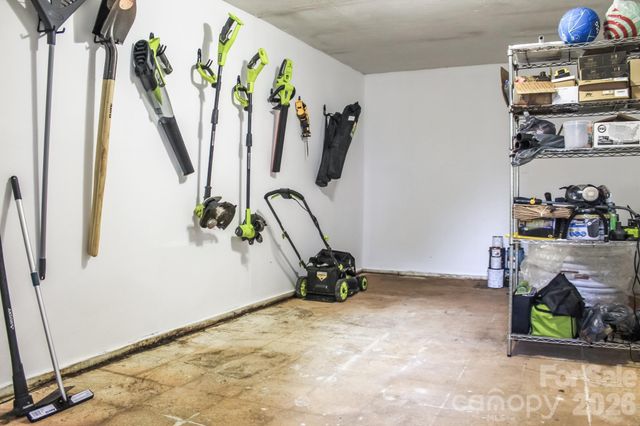 2601 Ashley Road, Charlotte, NC 28208