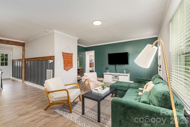 2601 Ashley Road, Charlotte, NC 28208