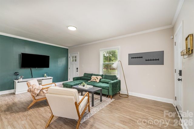 2601 Ashley Road, Charlotte, NC 28208