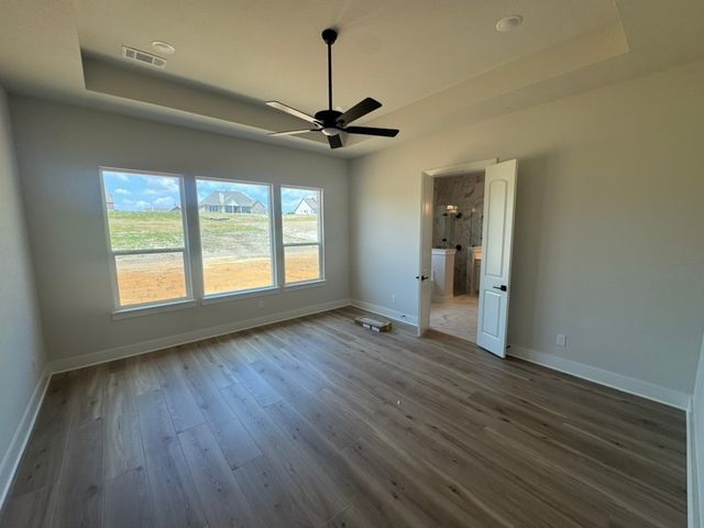709 Water Side Drive, Van Alstyne, TX 75495