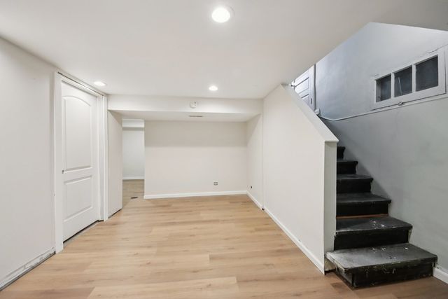 8646 Harms Road, Skokie, IL 60077