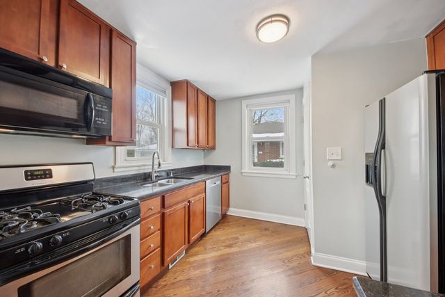 8646 Harms Road, Skokie, IL 60077