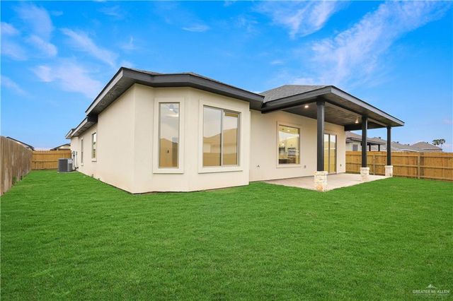 7304 N 55th Lane, Mission, TX 78573
