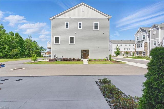 2000 Laycock Lane 100, Suffolk, VA 23435