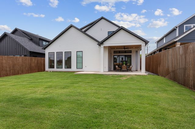 317 Rusk Street, Roanoke, TX 76262