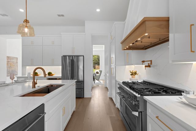 317 Rusk Street, Roanoke, TX 76262