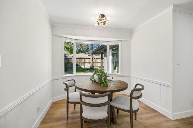 10042 Valley Forge Drive, Houston, TX 77042