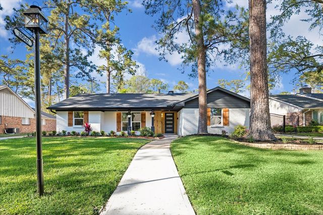 10042 Valley Forge Drive, Houston, TX 77042