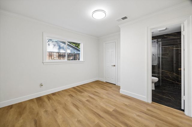 10042 Valley Forge Drive, Houston, TX 77042