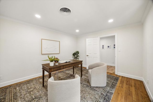 10042 Valley Forge Drive, Houston, TX 77042