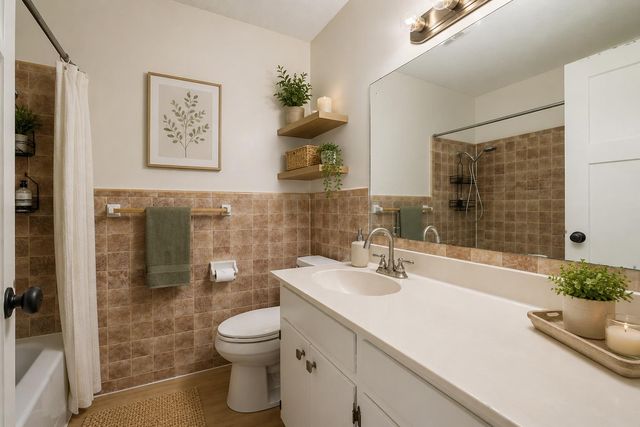 908 Hollybluff ST, Austin, TX 78753