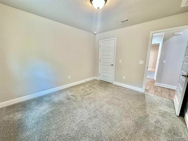 7797 Ira Dr A, Pensacola, FL 32514