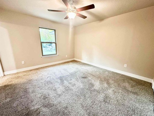 7797 Ira Dr A, Pensacola, FL 32514