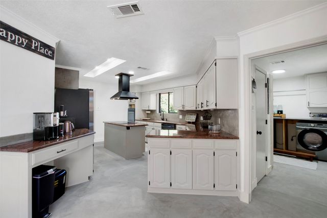 4209 Capilla Street, Fort Worth, TX 76133