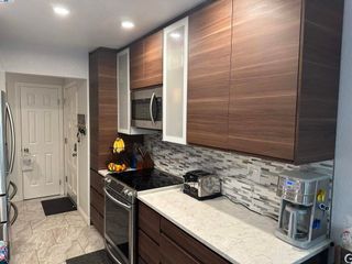 21109 Gary Dr 120, Hayward, CA 94546