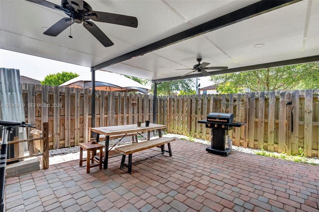 11418 SW 250th St, Homestead, FL 33032