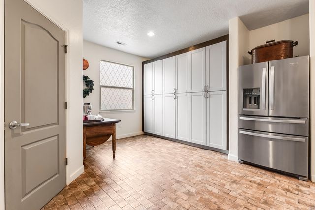 1508 Conejos Drive SE, Rio Rancho, NM 87124