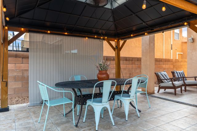 1508 Conejos Drive SE, Rio Rancho, NM 87124