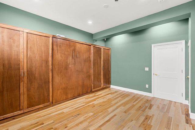 143 Burrill St 102, Swampscott, MA 01907