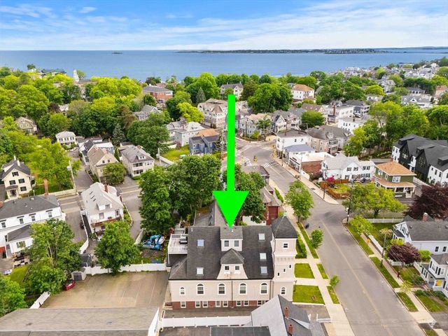 143 Burrill St 102, Swampscott, MA 01907