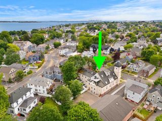 143 Burrill St 102, Swampscott, MA 01907