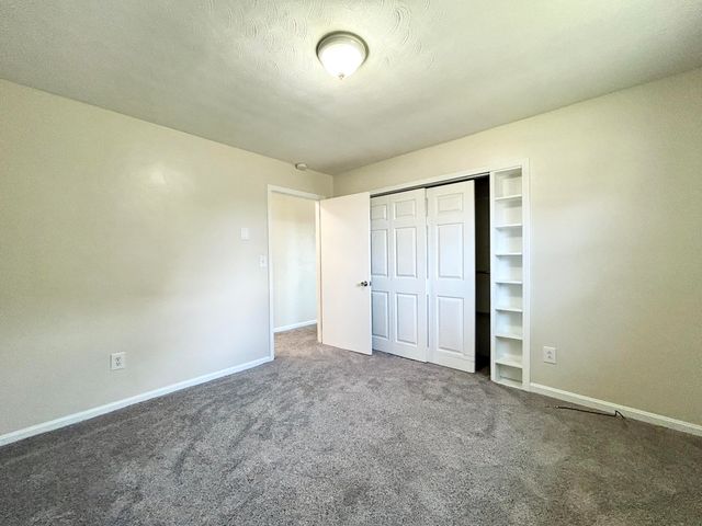 138 Country Hill Drive, Somerset, KY 42503