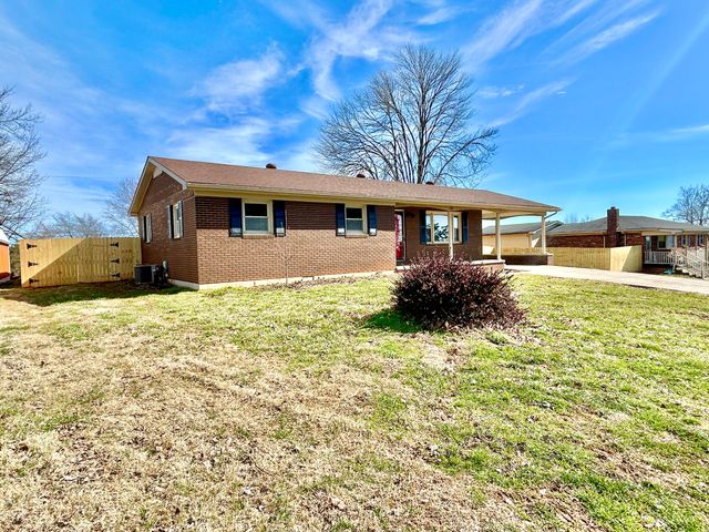 138 Country Hill Drive, Somerset, KY 42503