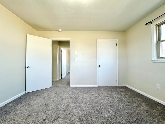 138 Country Hill Drive, Somerset, KY 42503