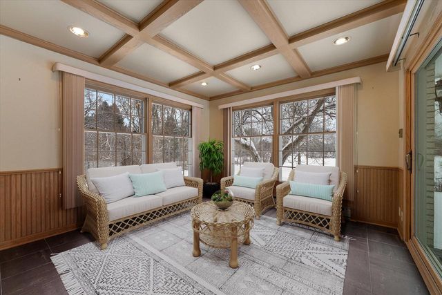 8704 W Bonniwell ROAD, Mequon, WI 53097