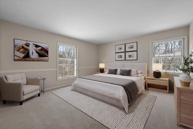 8704 W Bonniwell ROAD, Mequon, WI 53097