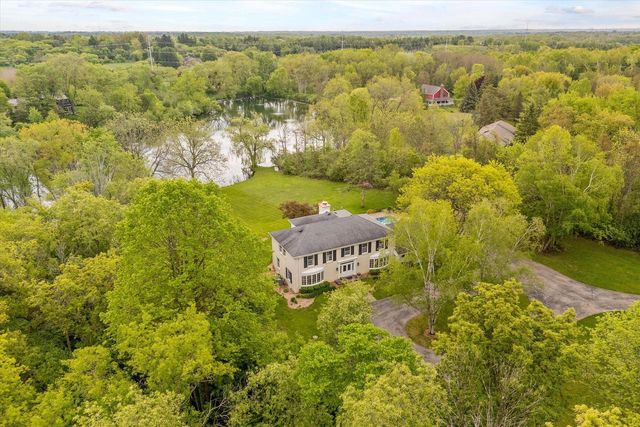 8704 W Bonniwell ROAD, Mequon, WI 53097