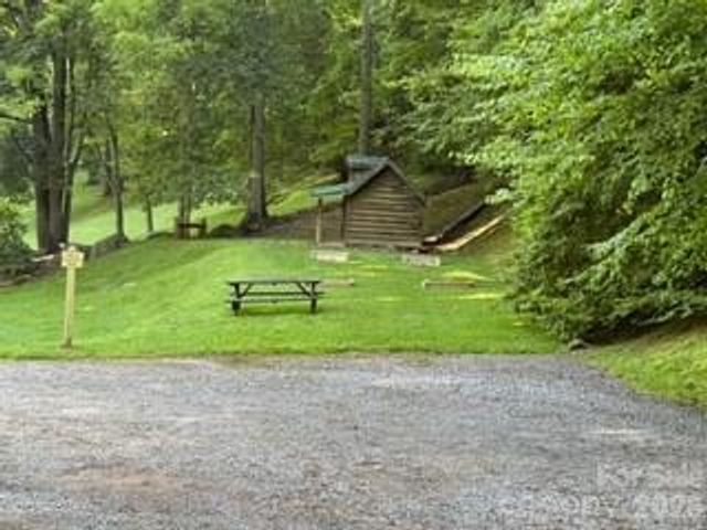 13 Galega Trail, Maggie Valley, NC 28751