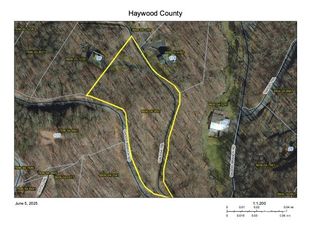 13 Galega Trail, Maggie Valley, NC 28751
