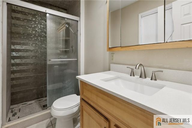 1 Landry Road, Franklin, NJ 08873