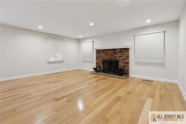 1 Landry Road, Franklin, NJ 08873