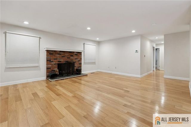 1 Landry Road, Franklin, NJ 08873