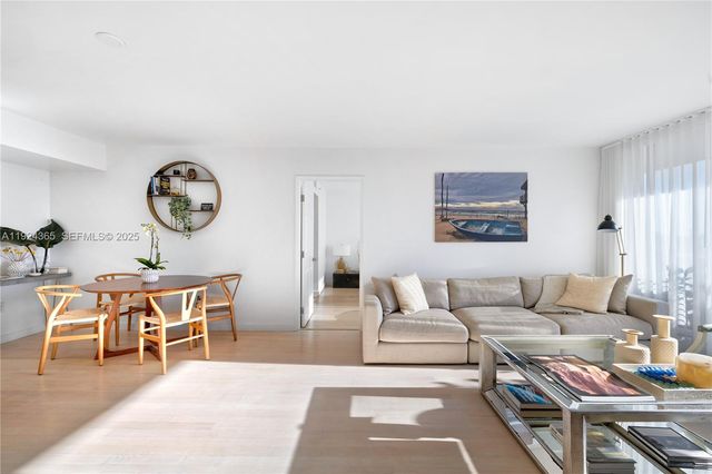 1800 Sunset Harbour Dr 803, Miami Beach, FL 33139