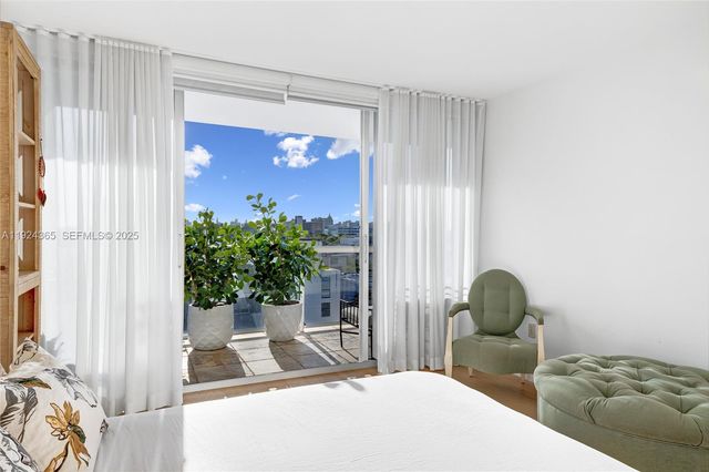 1800 Sunset Harbour Dr 803, Miami Beach, FL 33139