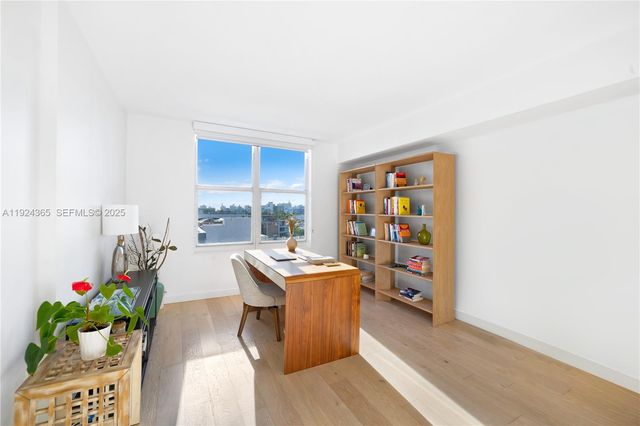 1800 Sunset Harbour Dr 803, Miami Beach, FL 33139