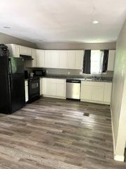 5105 Patricia St Lane, Bacliff, TX 77518