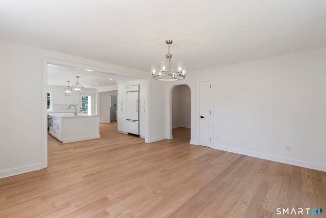 61 Flagg Road, West Hartford, CT 06117