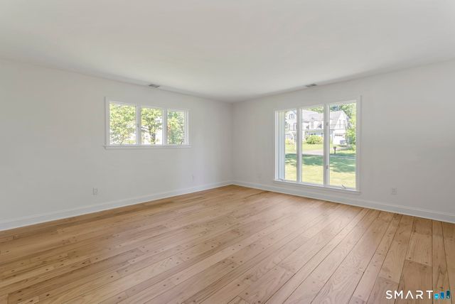 61 Flagg Road, West Hartford, CT 06117