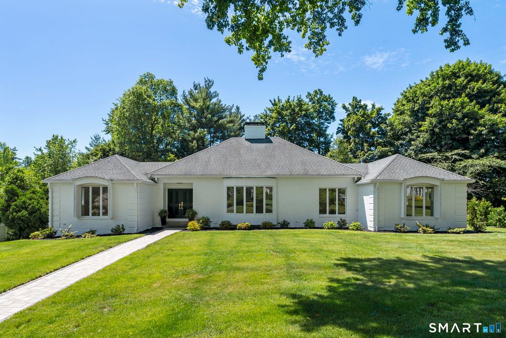 61 Flagg Road, West Hartford, CT 06117