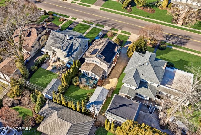 304 Grassmere Avenue, Interlaken, NJ 07712