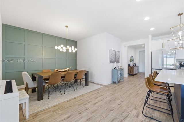 15033 LAKE BESSIE LOOP, Winter Garden, FL 34787