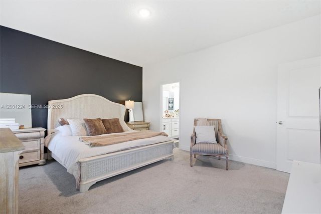 15033 LAKE BESSIE LOOP, Winter Garden, FL 34787