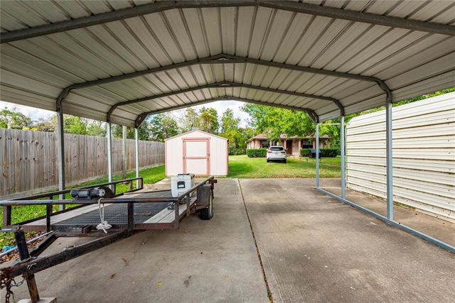 12320 Fm-1764, Santa Fe, TX 77510